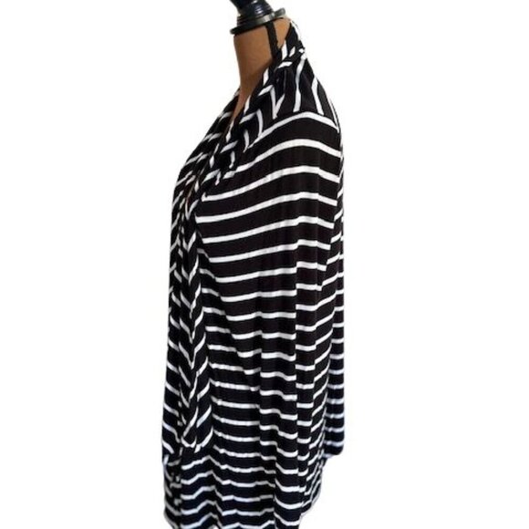 Lane Bryant Black and White Open Cardigan – Size 22/24 – Like New! - Picture 3 of 7